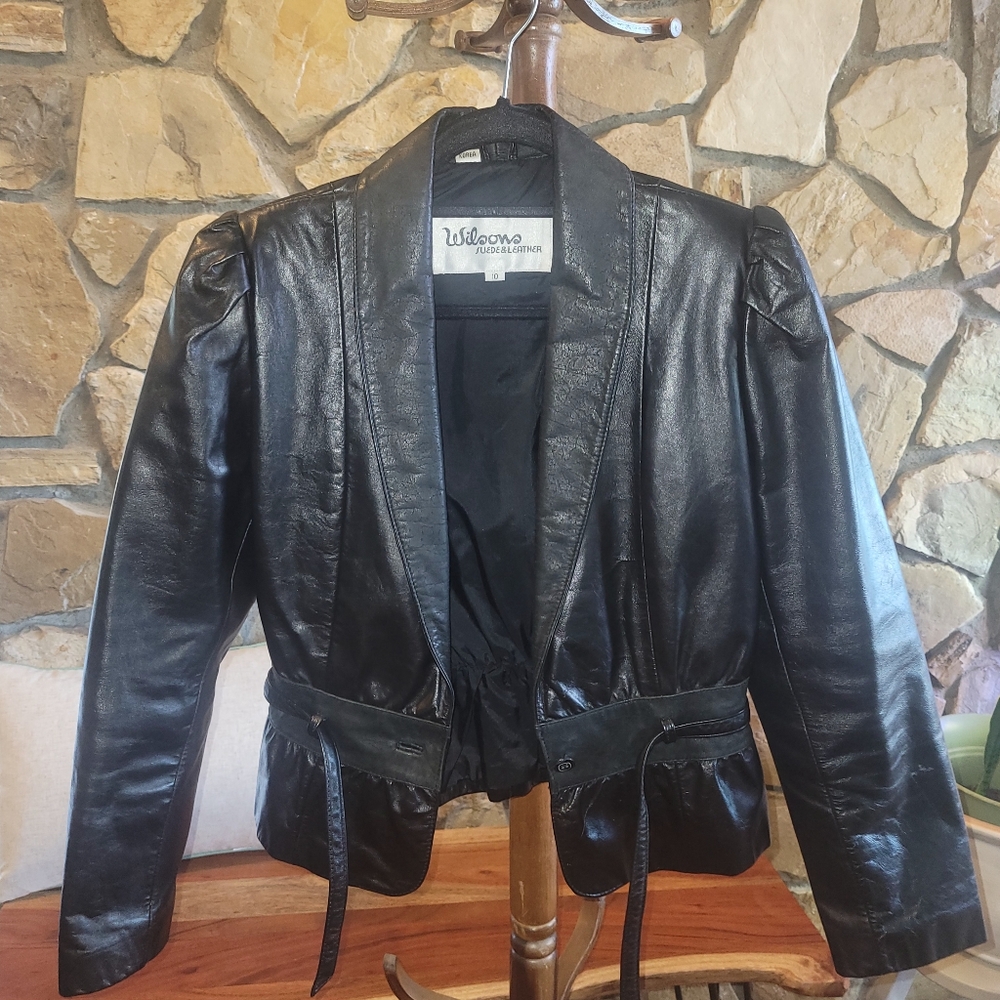 Vintage cropped leather jacket